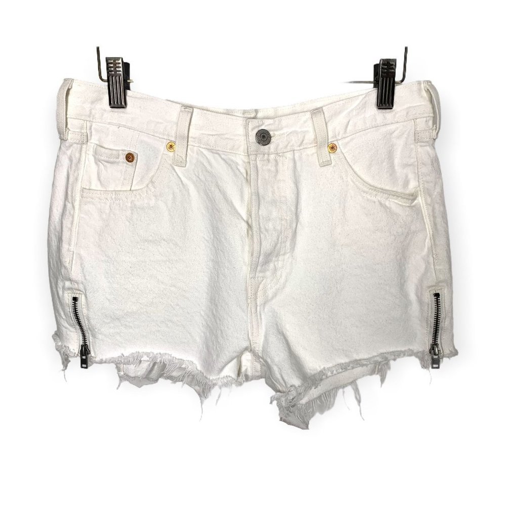 Levi's 501 Altered Zipper Denim Shorts Size 28